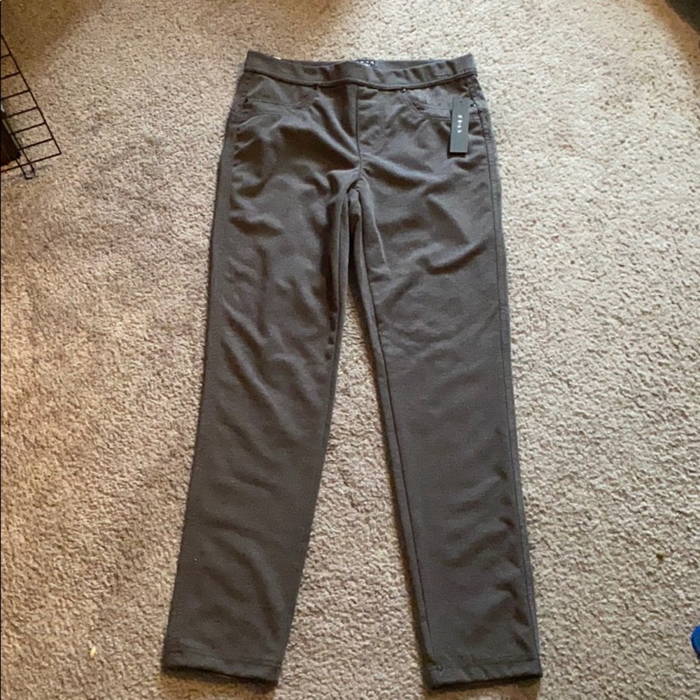 Dash begging uniform pants